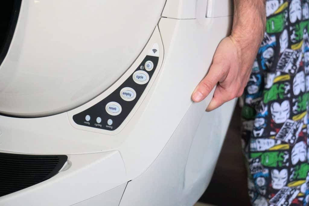 Litter-Robot III Open Air with Connect Review | Fluffy Kitty